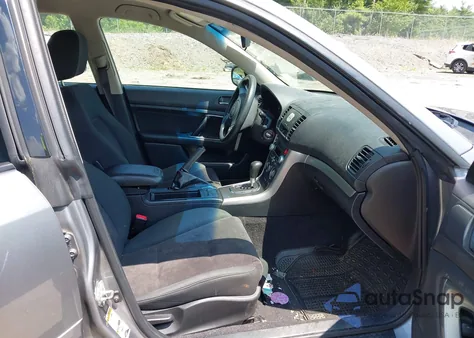 2008 Subaru Outback 2.5I/2.5I L.l. Bean Edition z USA, uszkodzony, nr VIN 4S4BP61C587345426